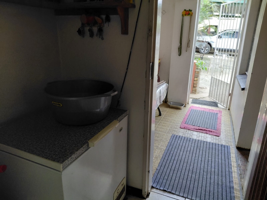 5 Bedroom Property for Sale in Roodekopjes Ah North West